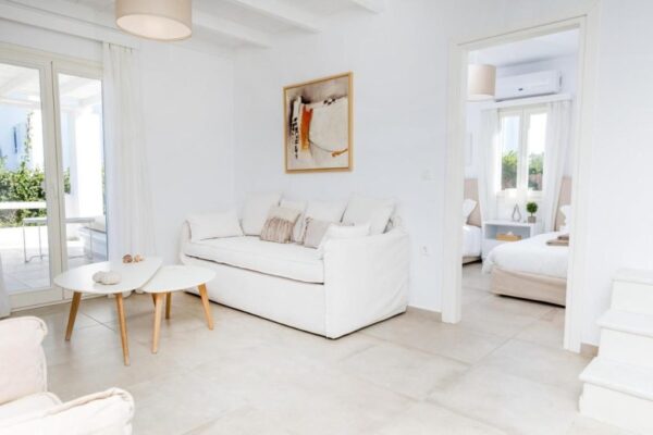 gk_furniture_ksenodoxeio_609