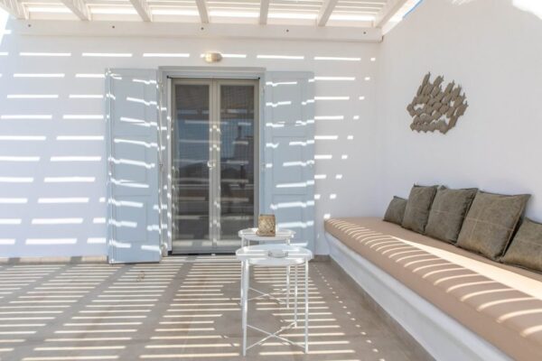 gk_furniture_ksenodoxeio_617